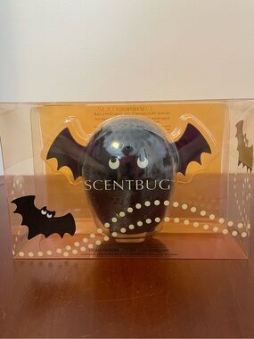 NIB SLATKIN & CO. / BATH & BODY WORKS HALLOWEEN BAT FRAGRANCE OIL FAN DIFFUSER